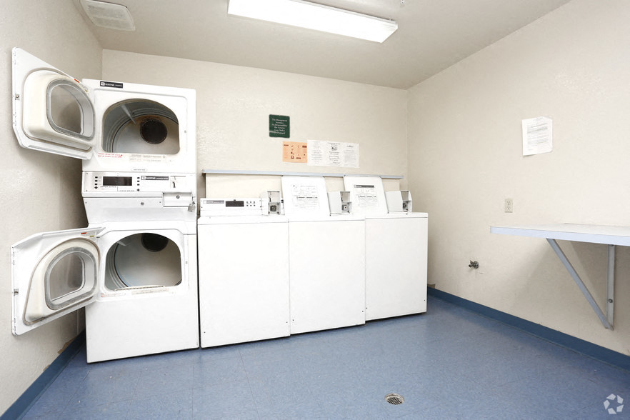 Summerhill Terrace Apartments Image 80