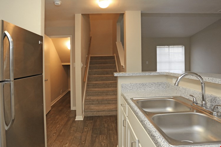 Bridge Pointe Landing Image 8