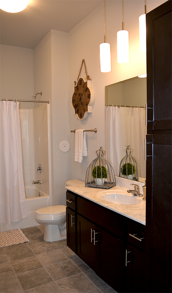 The Piazza on West Pine Image 12