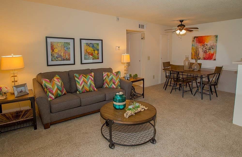 Country Hollow Image 10