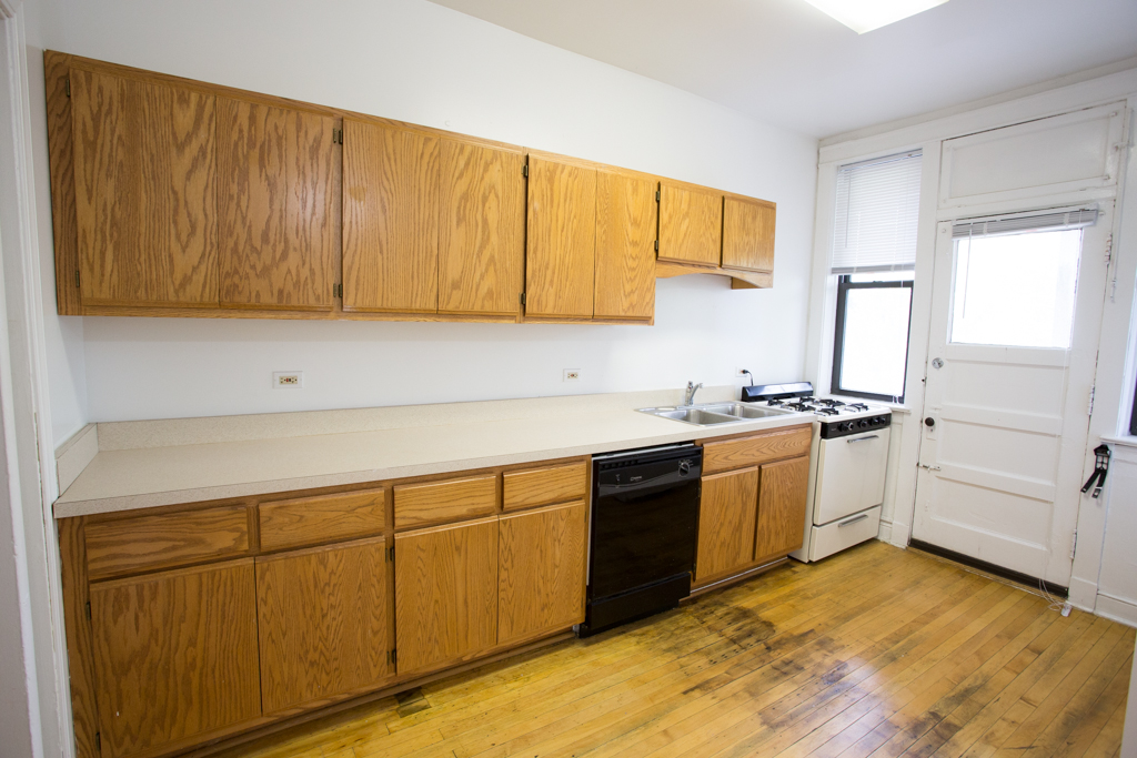 5524-5526 S Everett Avenue Image 12