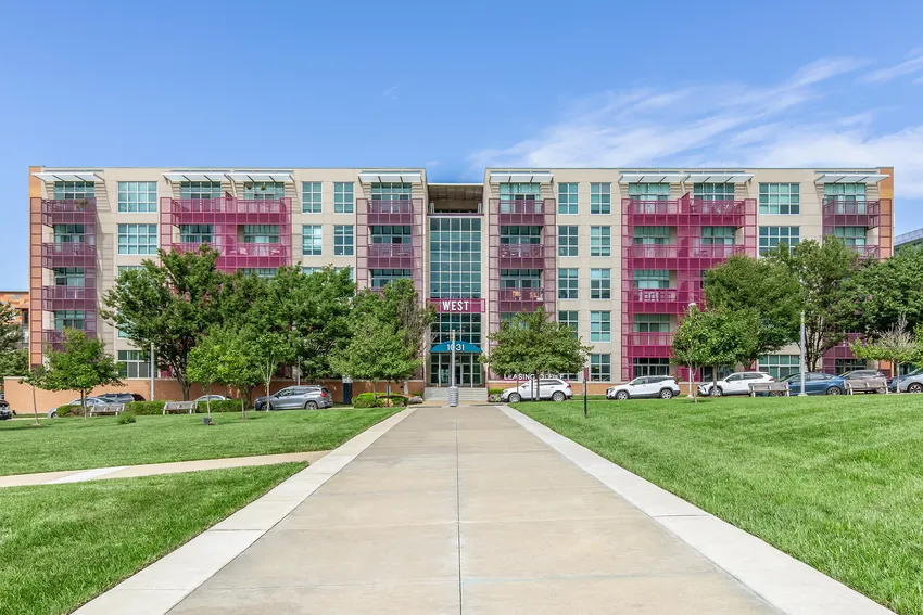 Lofts at Forest Park Image 1