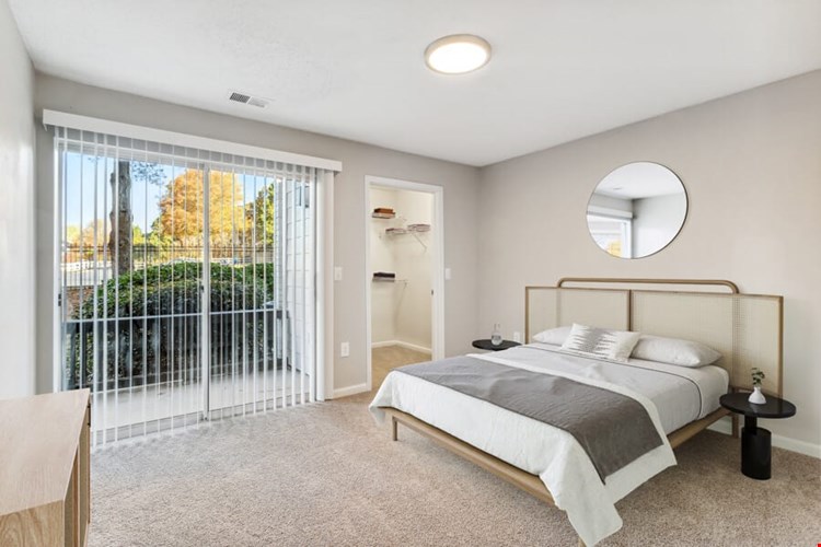 Park at Tara Lake Image 8