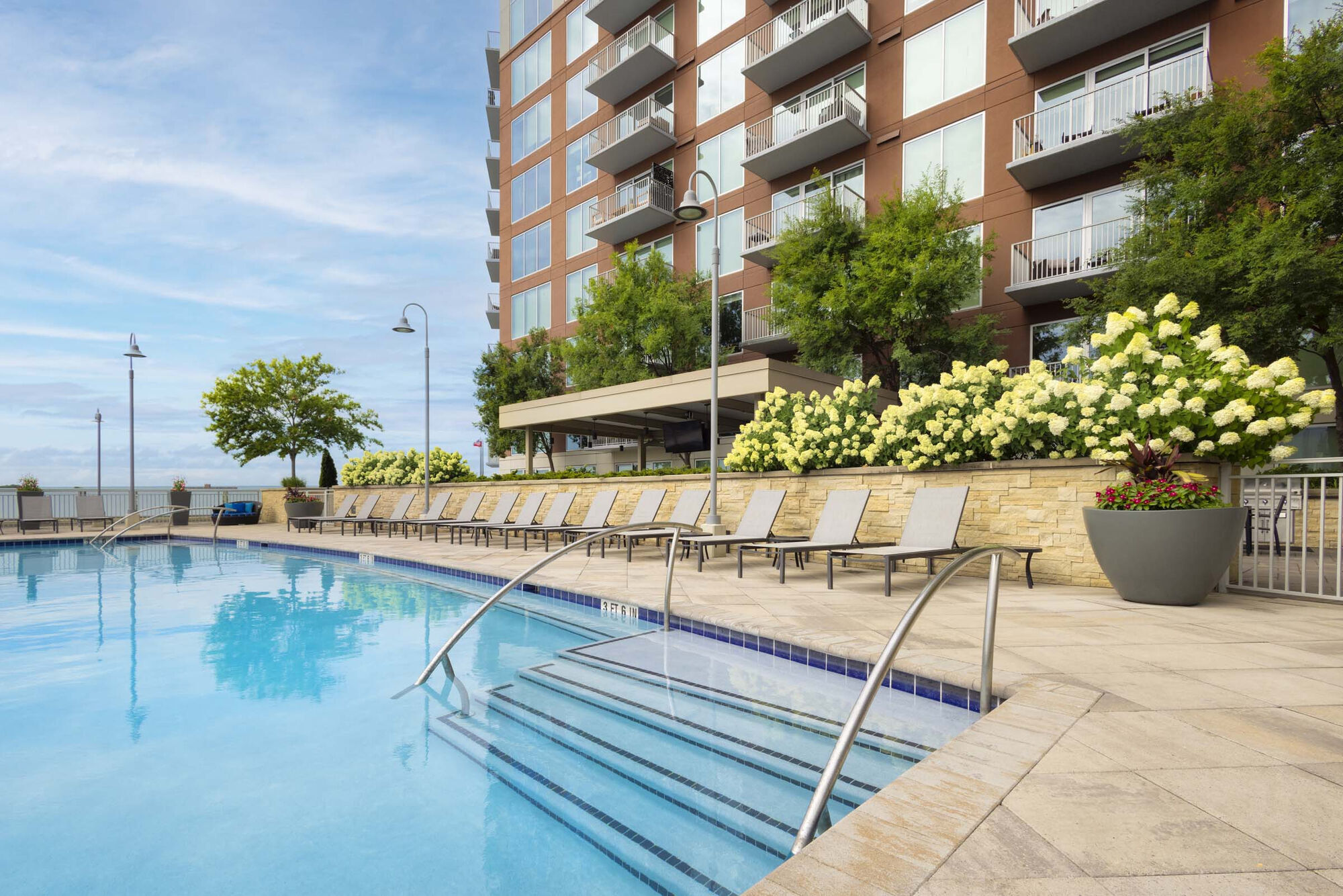 Camden Music Row Image 33