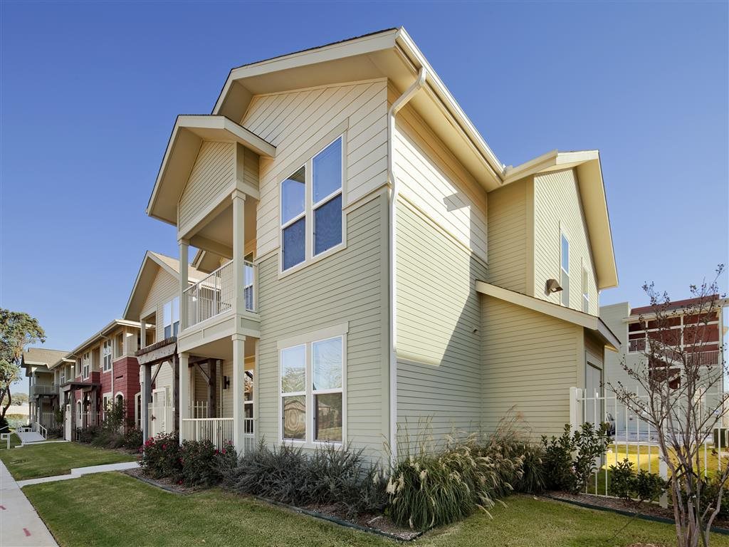 Race Street Lofts Image 1