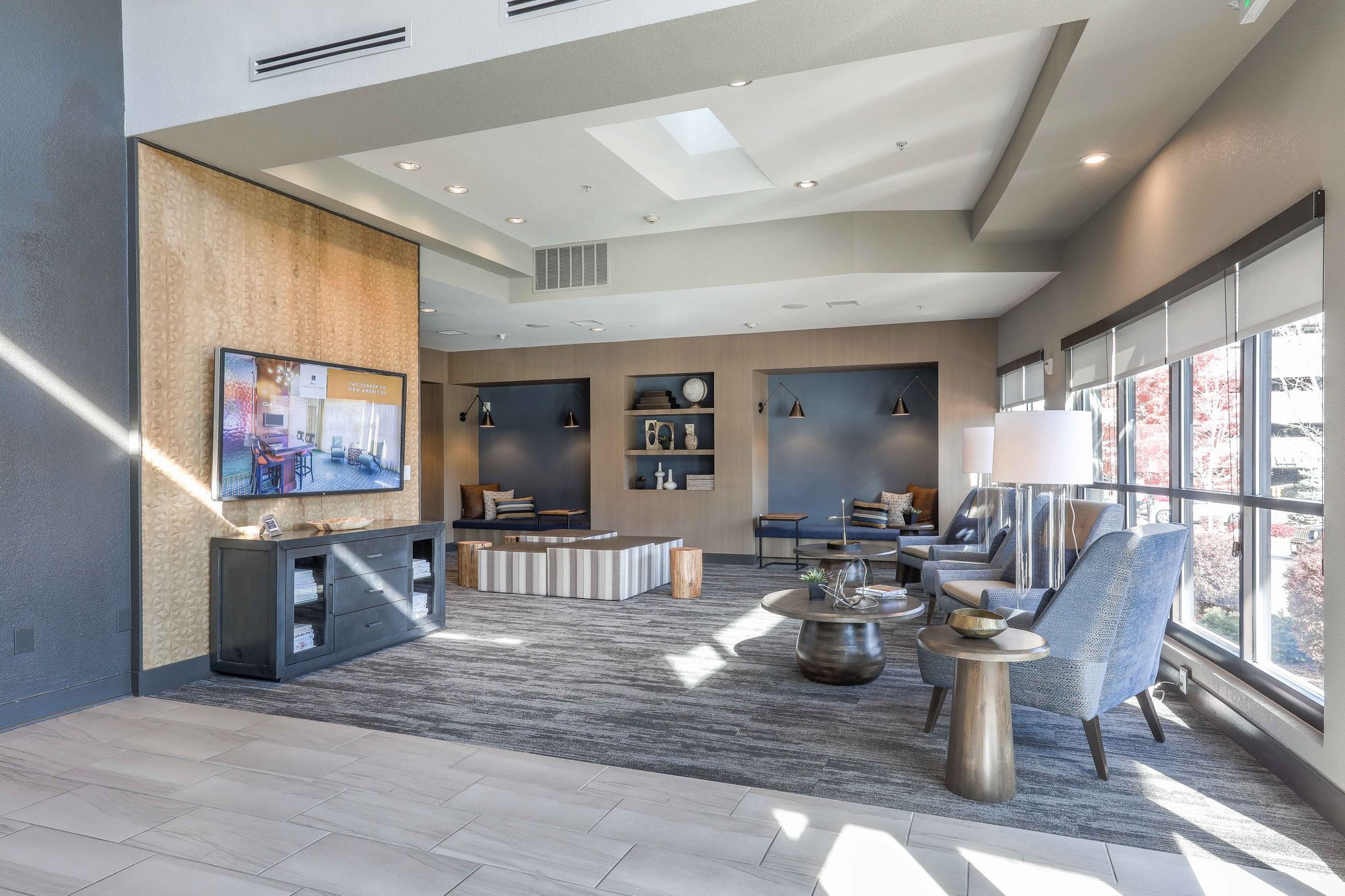 Summit at Flatirons Apartments Image 10