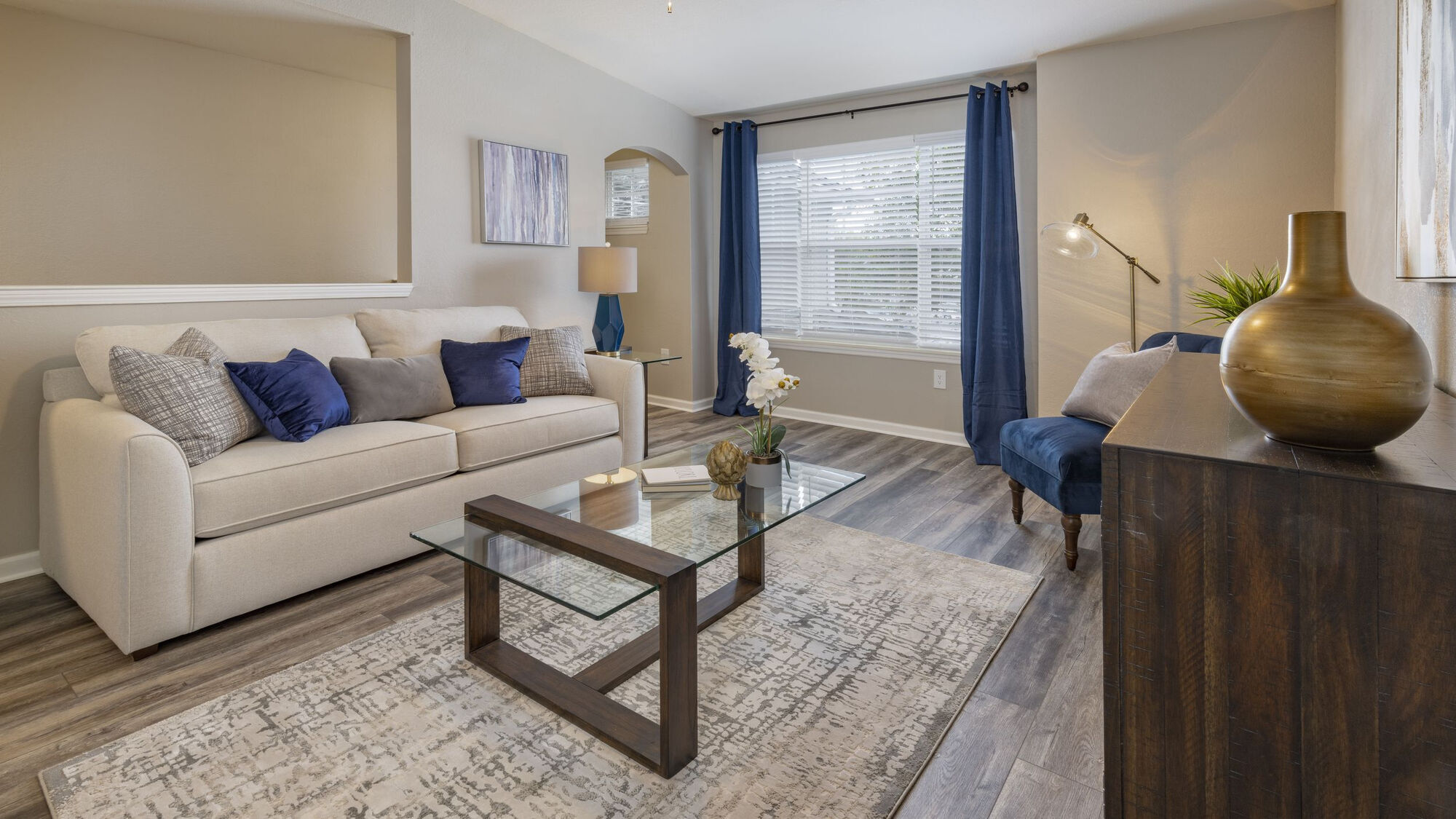 Heritage Estates – Center Square Image 4