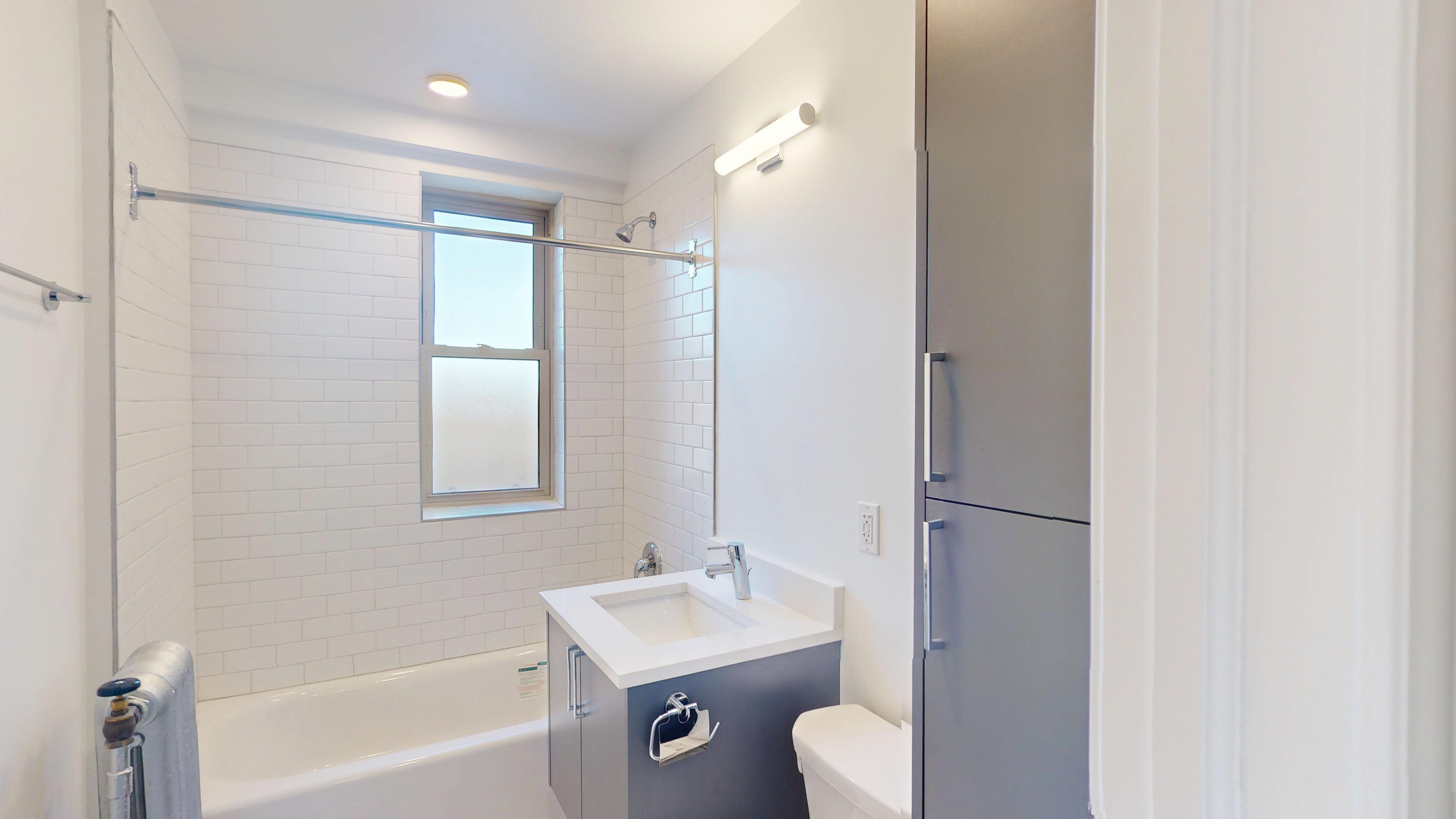 East Park Tower Image 78