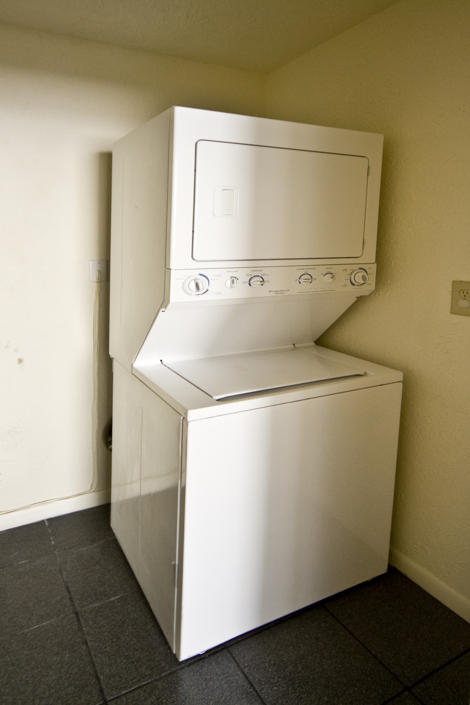 Uptown Shaker Image 5