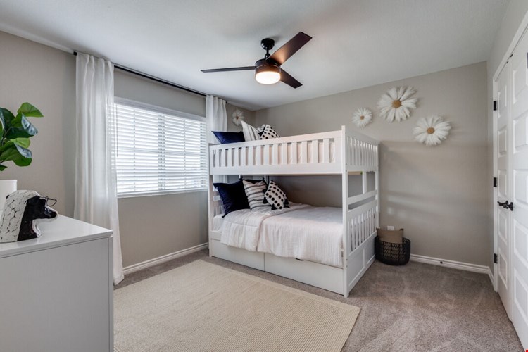 BB Living The Tribute Image 33