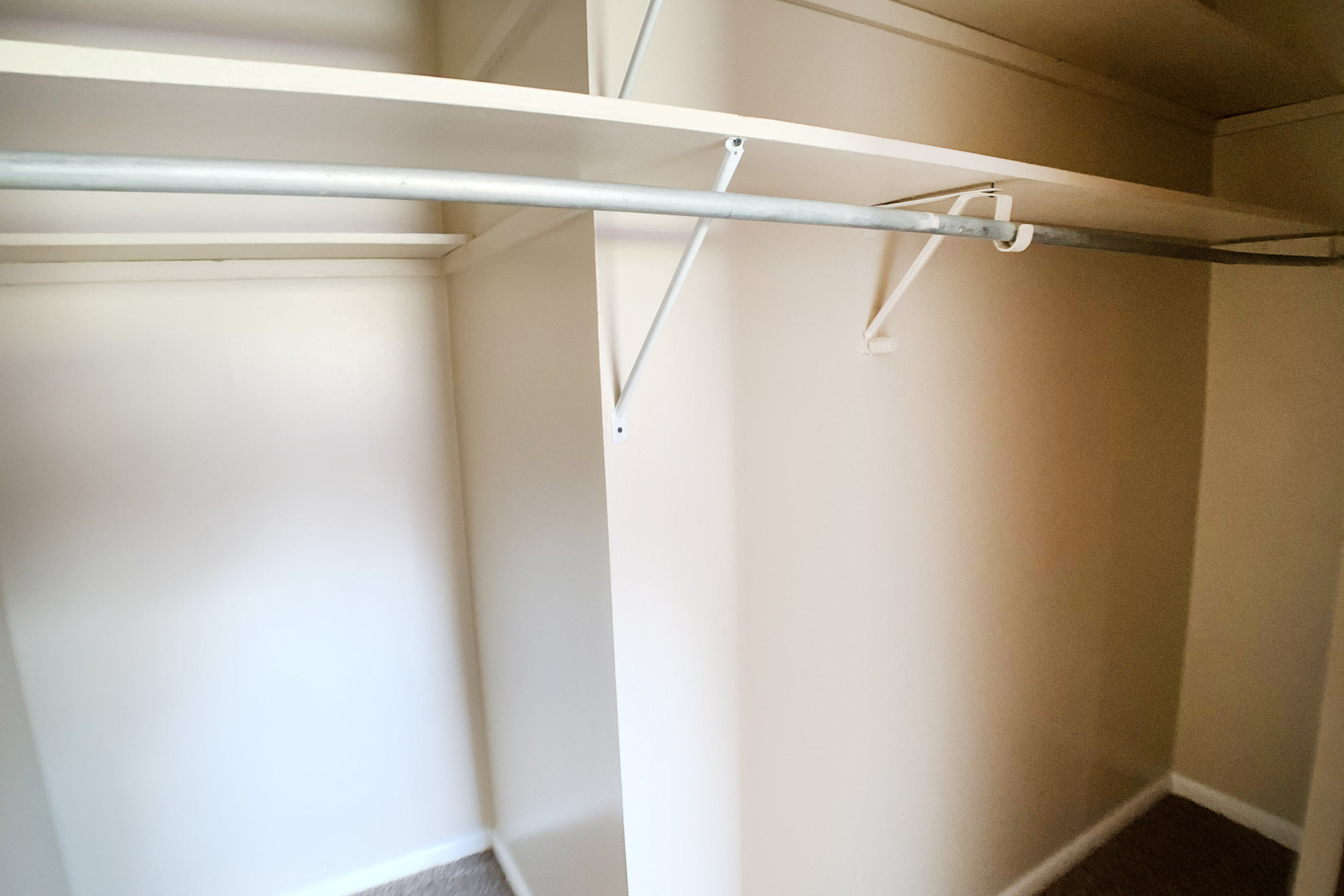 Sharondale Woods Apartments Image 32