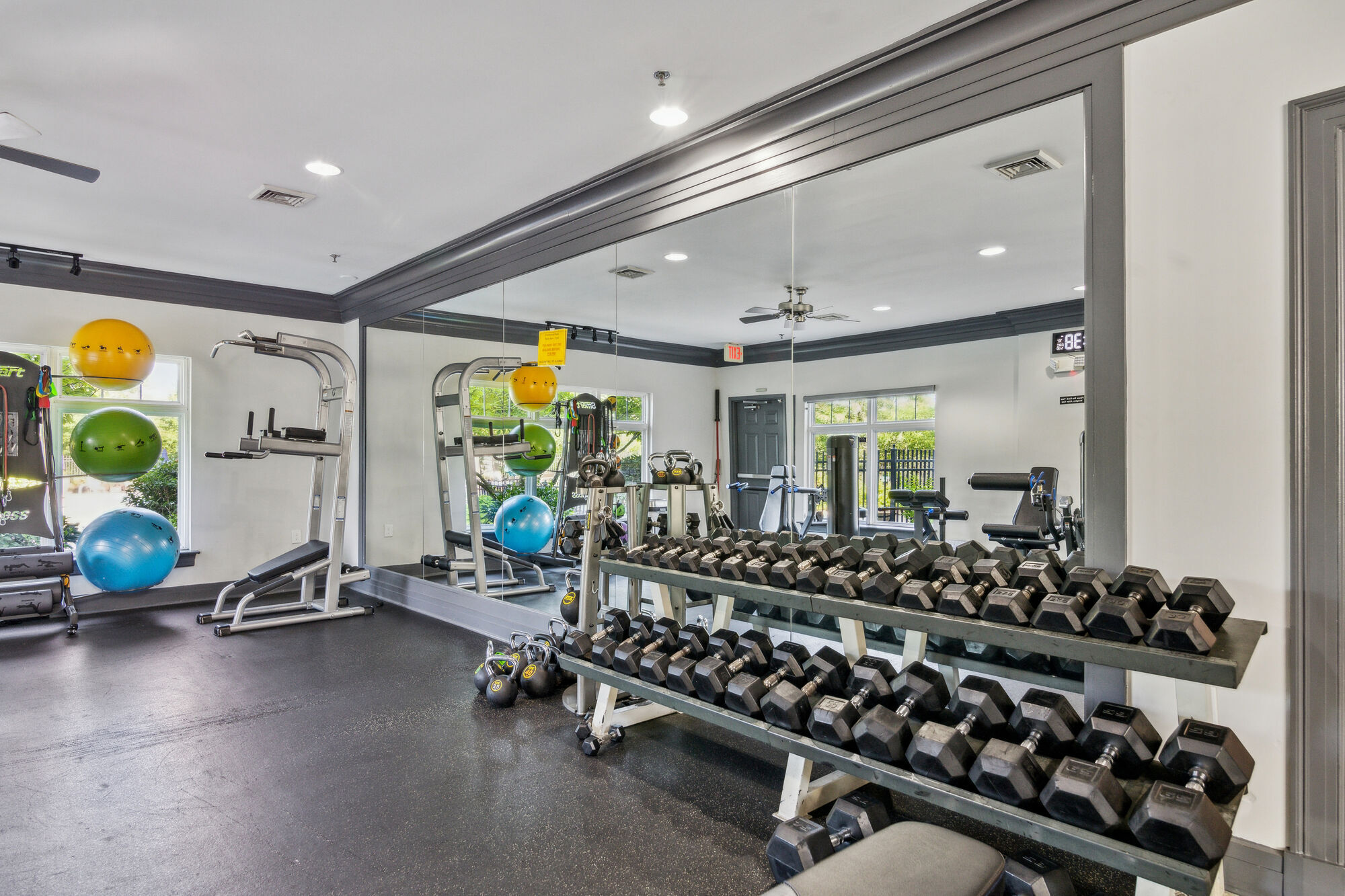 Riverside Station Image 17