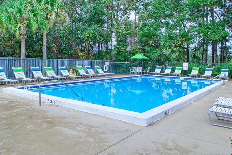 Crestview at Cordova  Image 1