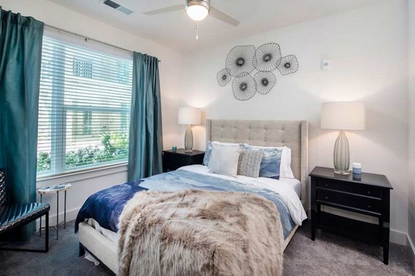 Allure on Parkway Image 15