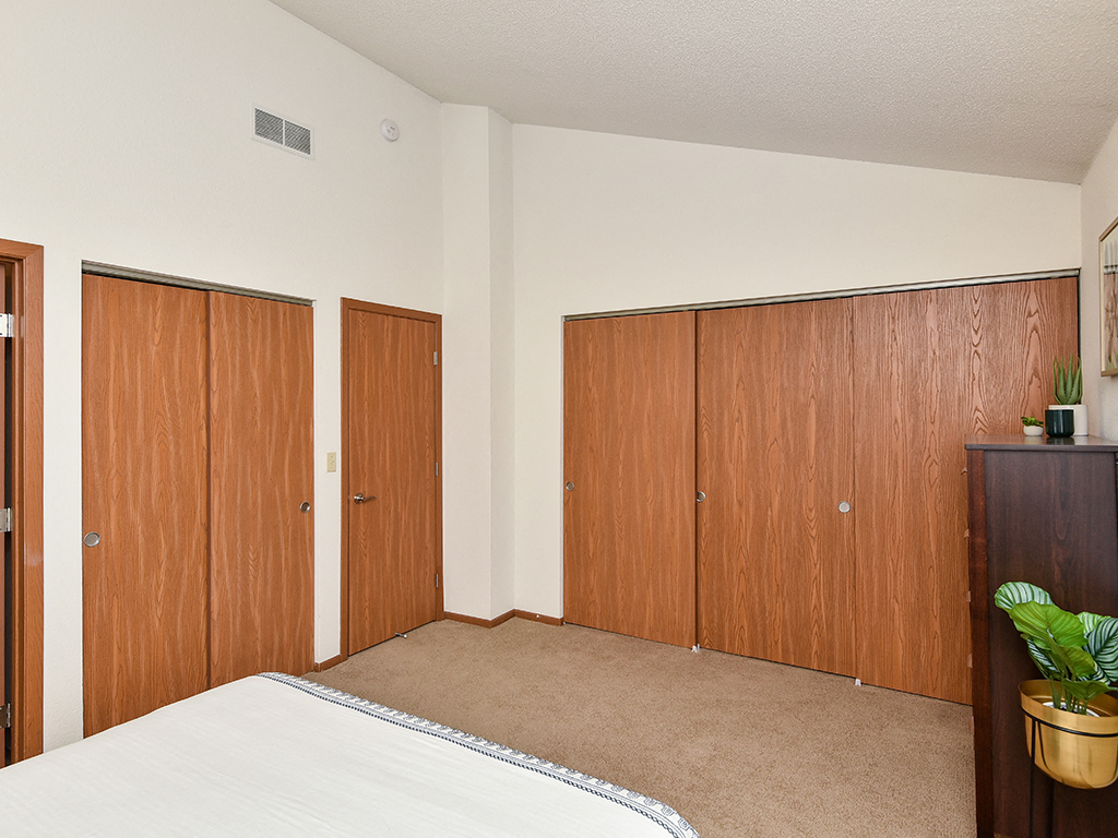 Birch Lake Townhomes Image 27