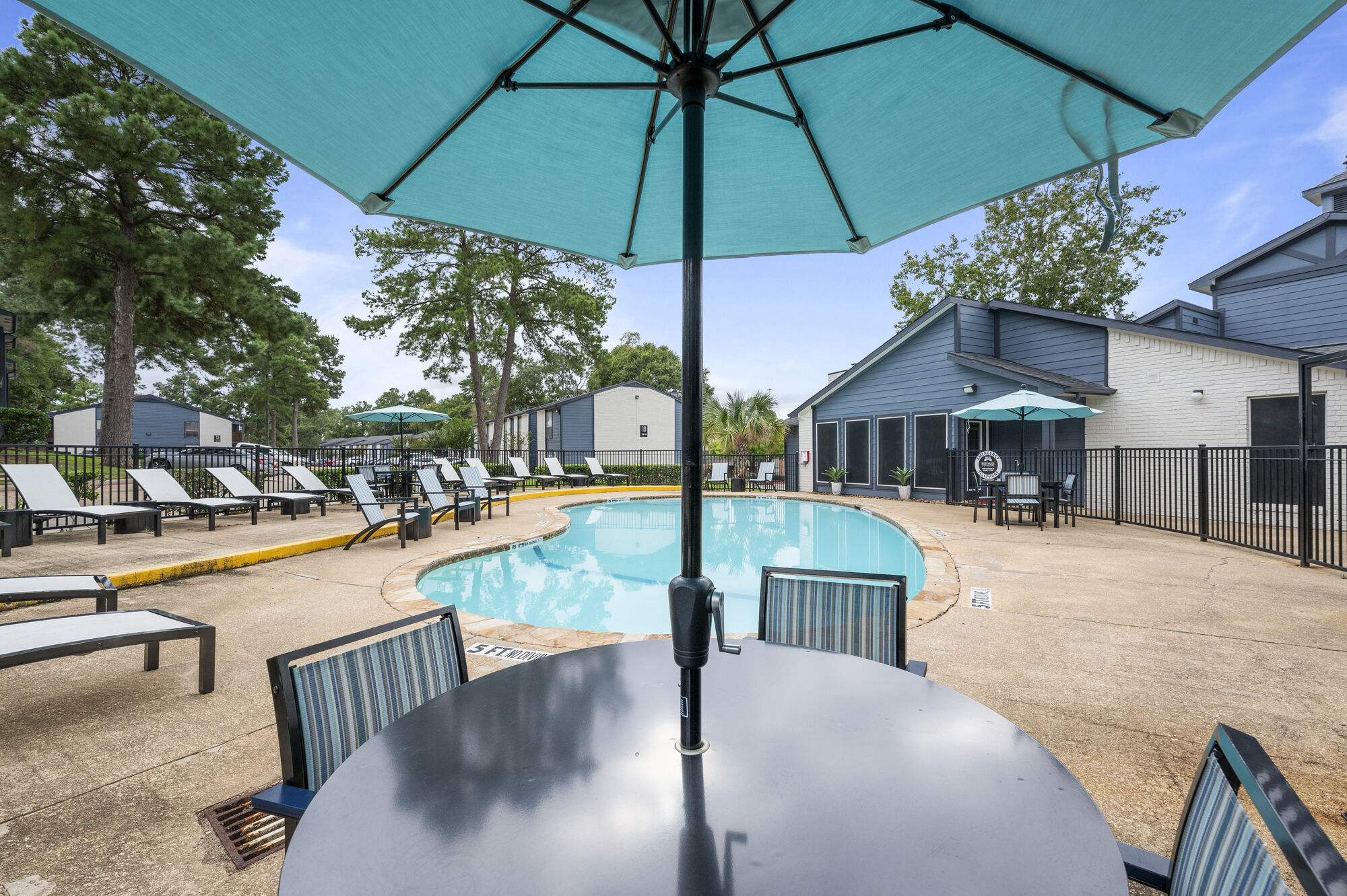 Northside Heights Image 20