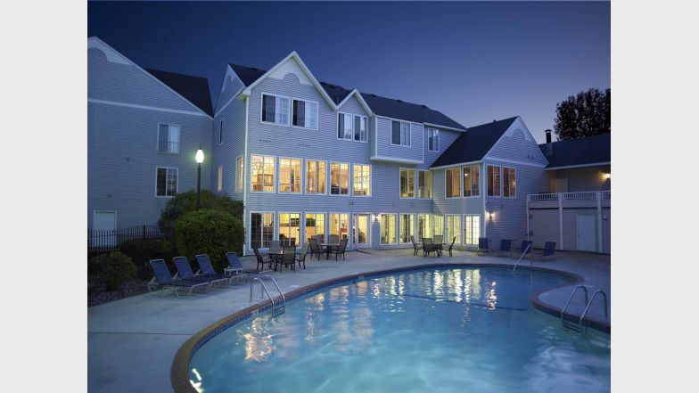 Berkshire of Burnsville Image 3