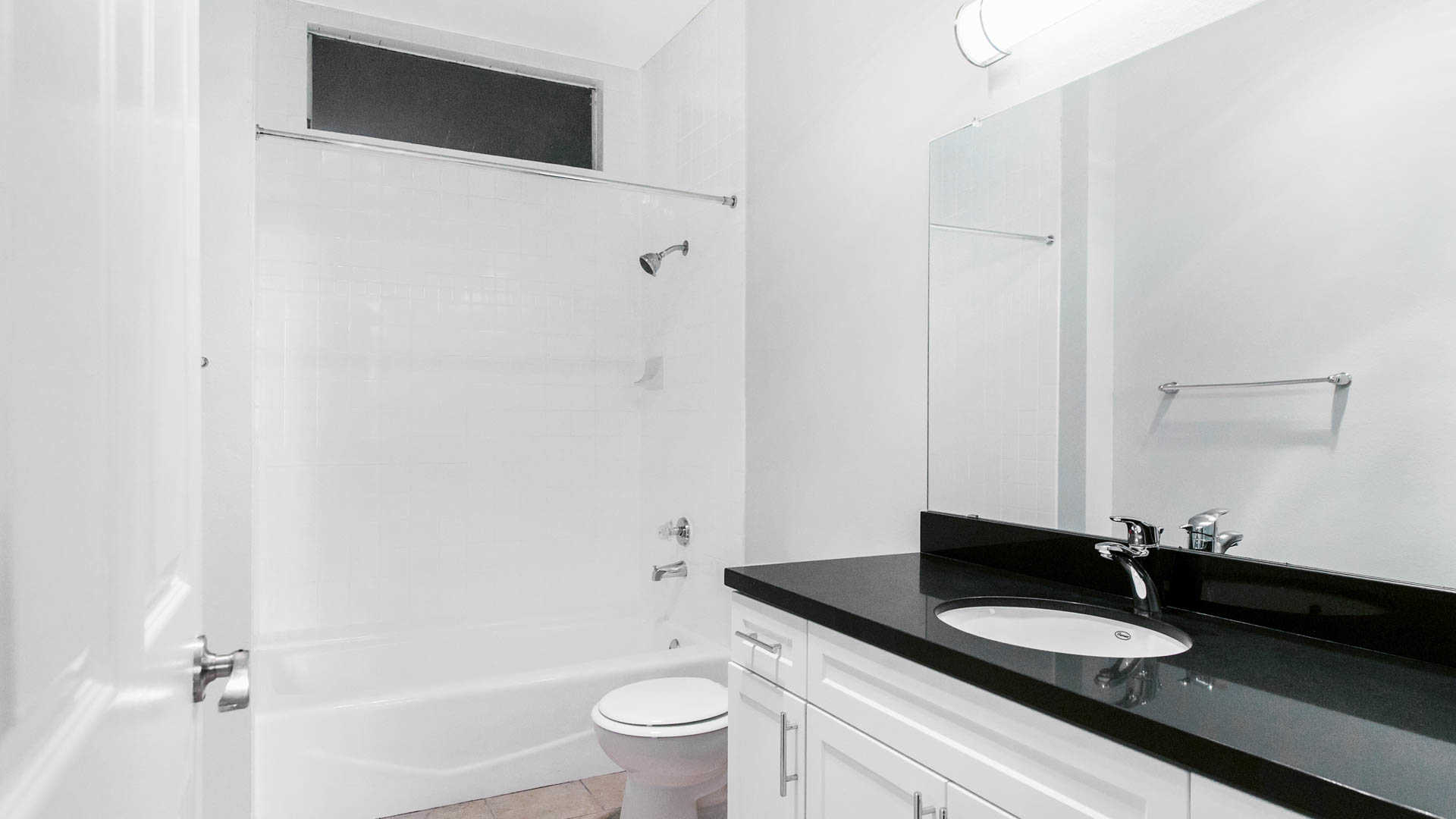 Westside on Barry Image 6