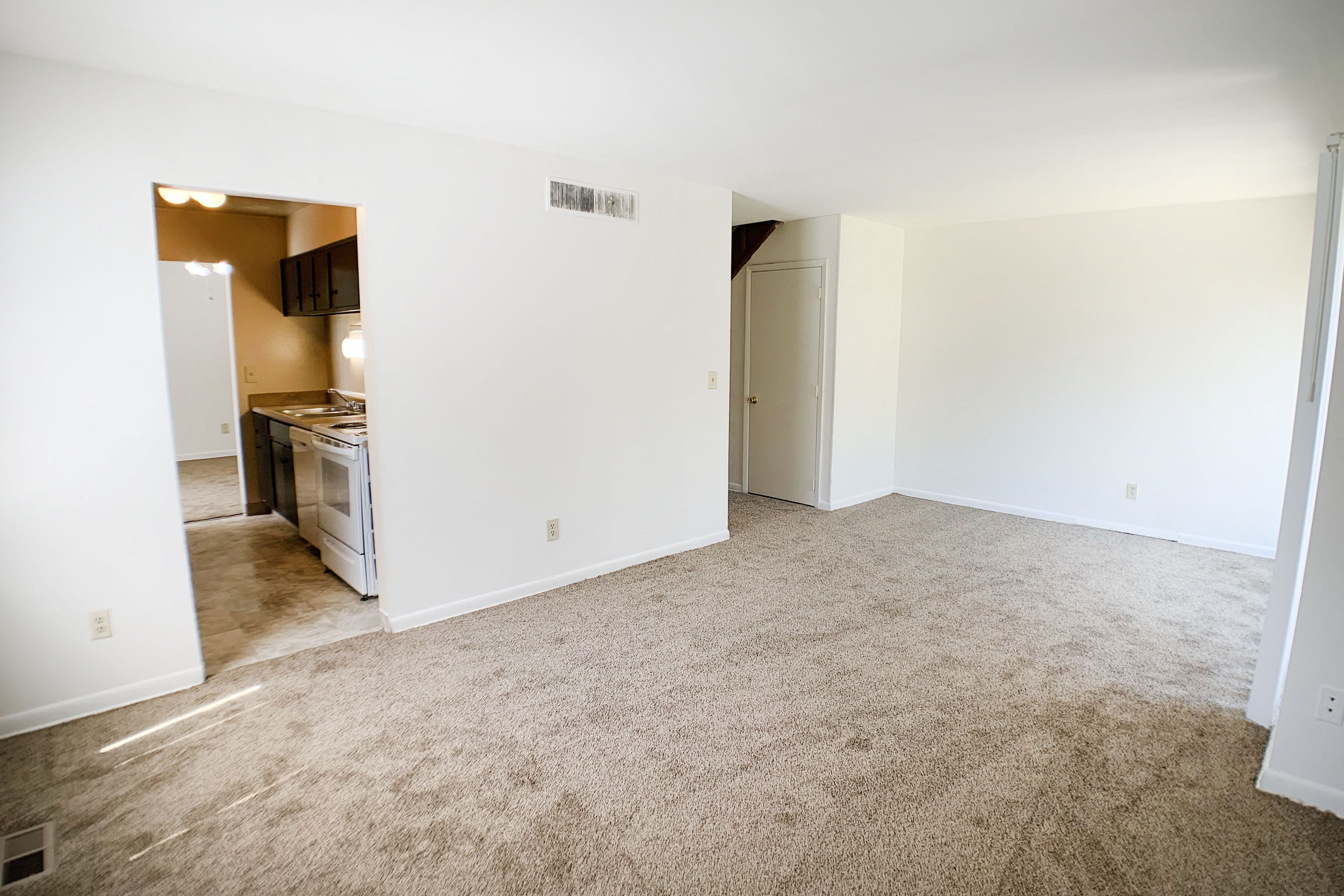 Forest Park Apartments Image 12