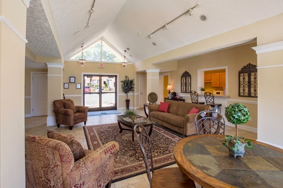 Forrest Pines Image 4