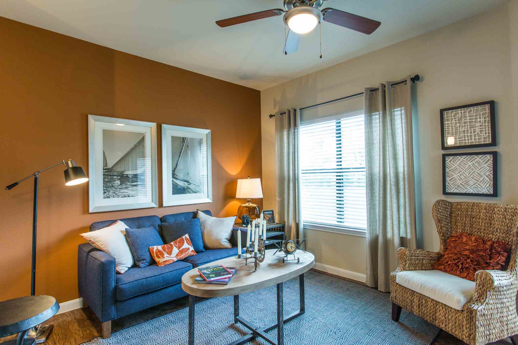 Platinum Shavano Oaks Apartments Image 11