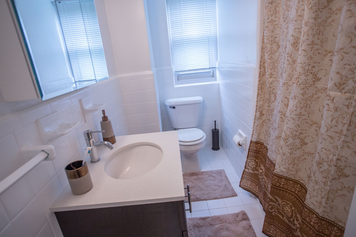 429 Apartments Image 8