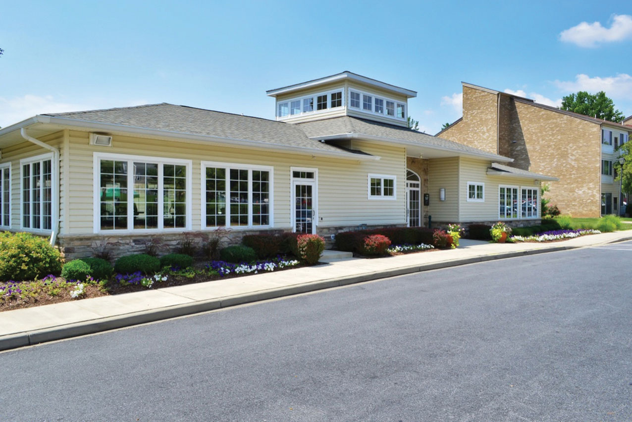 Elmwood Terrace Apartments, Frederick - (see pics & AVAIL)