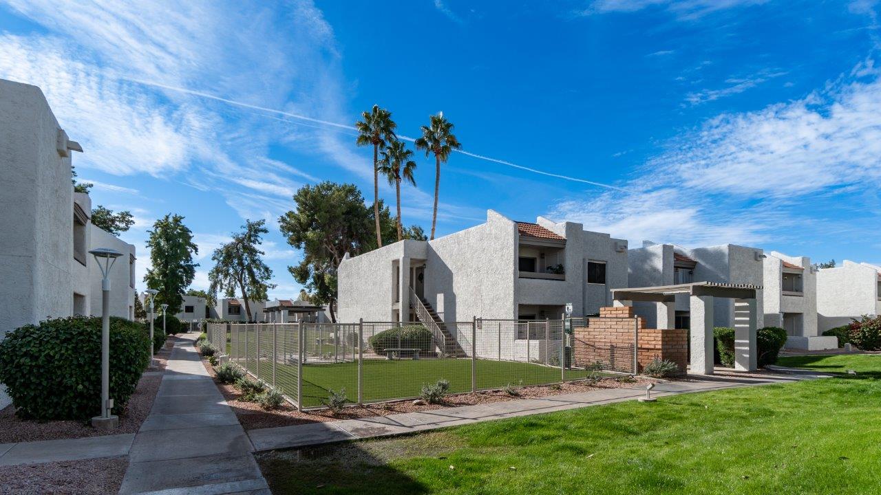 Avia McCormick Ranch Image 60