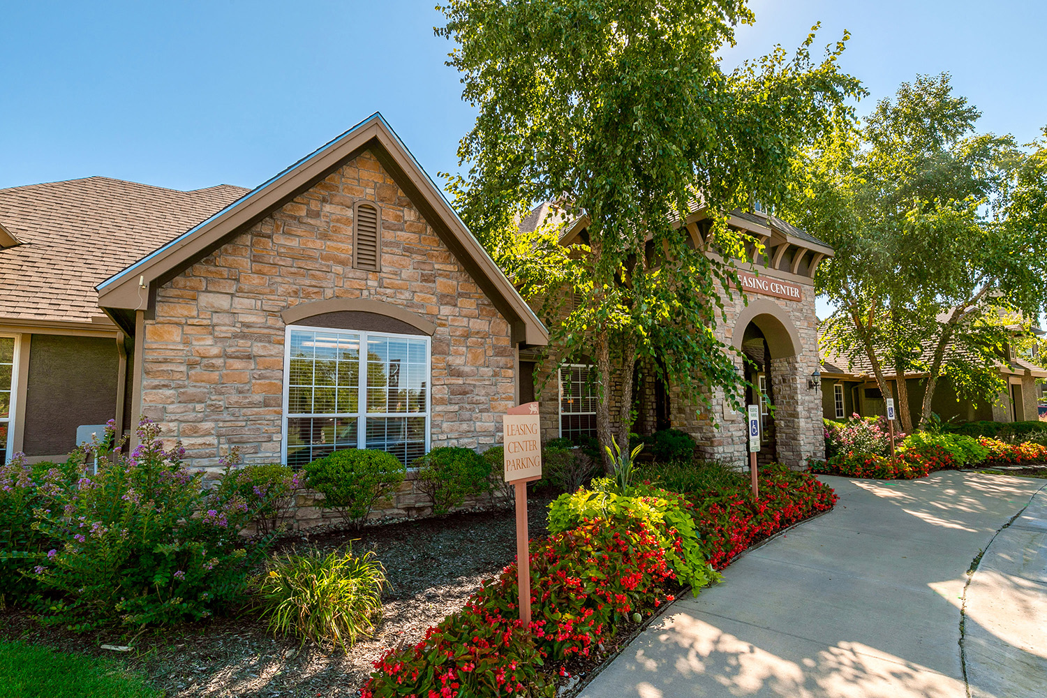 The Village at LionsGate Image 3