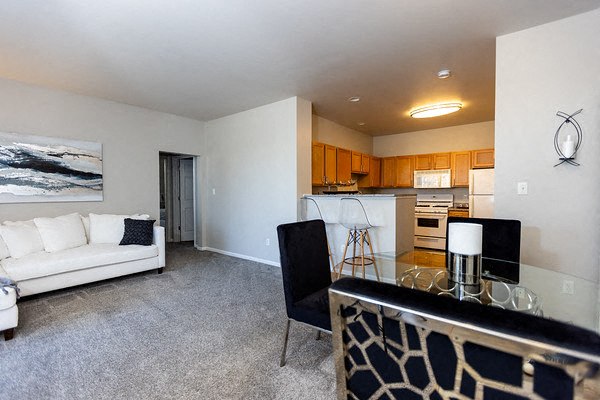 Prairie Point Apartments Image 3