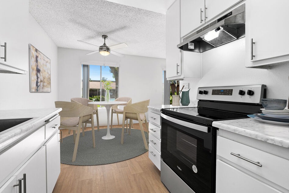 Villas Apartments Image 5