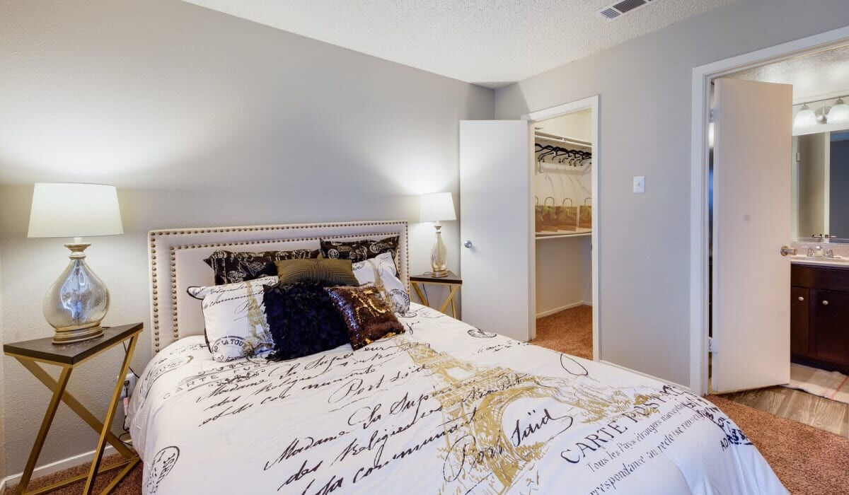 Holbrook Apartment Homes Image 7