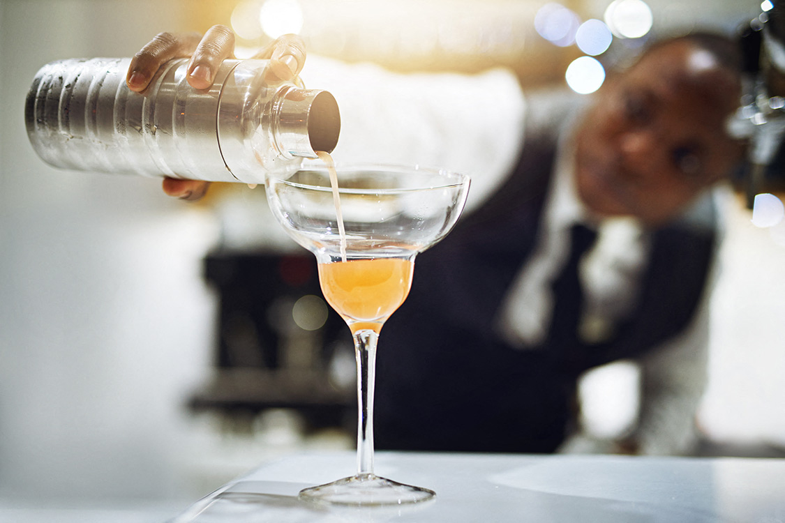 Lux is close to everything, including some of the most popular fine dining restaurants and bars