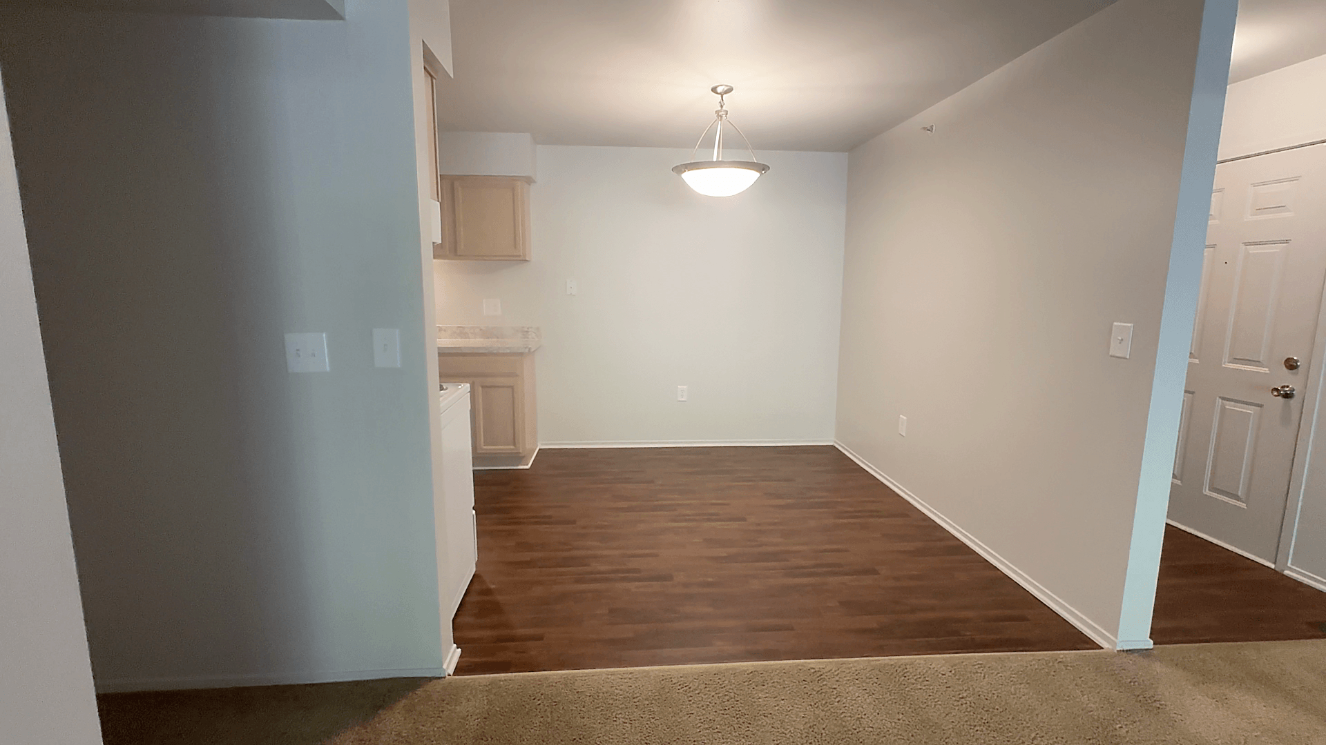 Prentiss Pointe Apartments Image 179