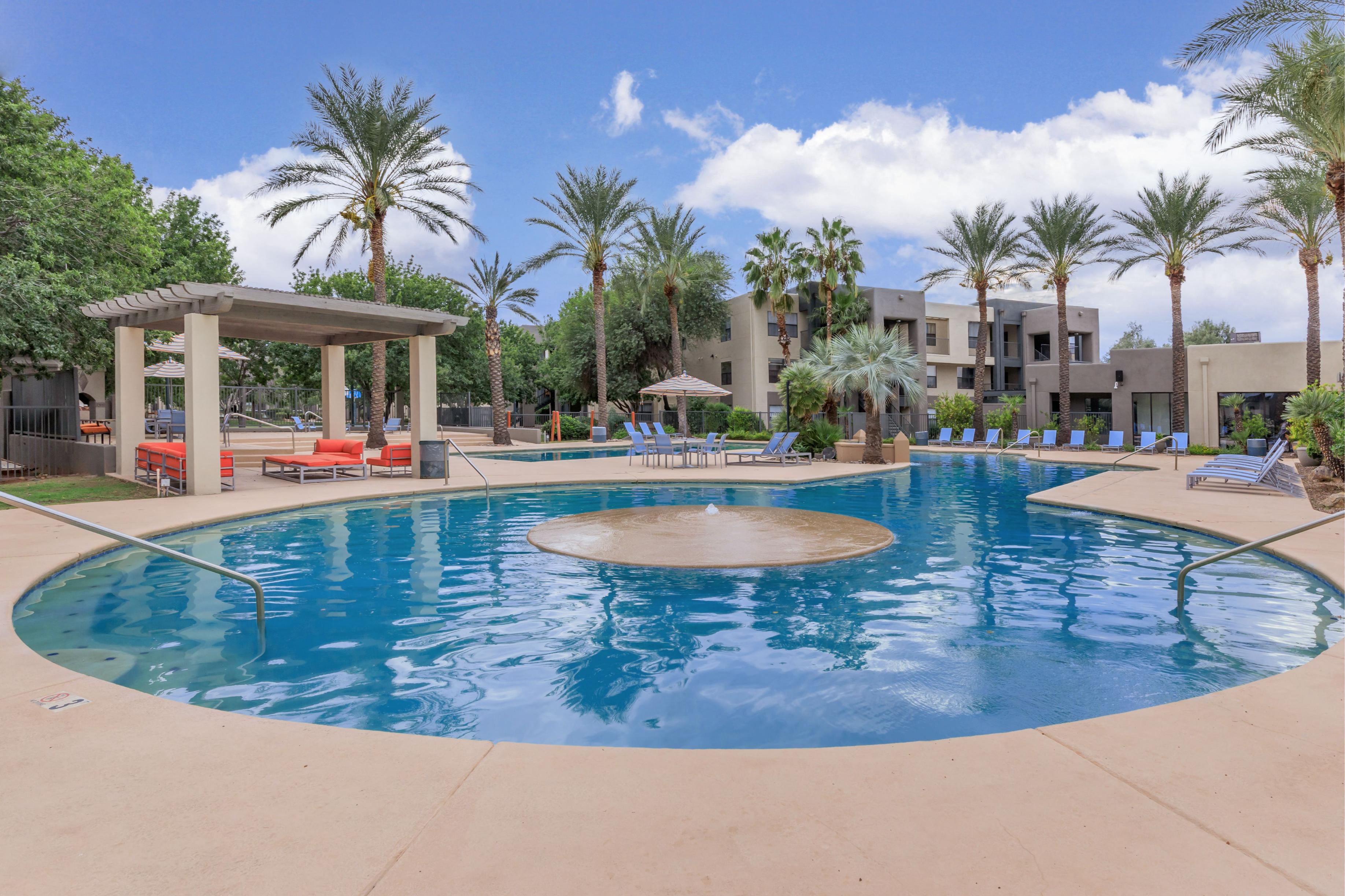 Riverwalk Luxury Apartments Image 3