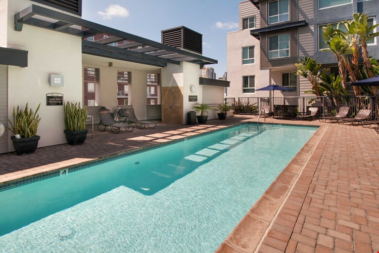 Market Street Village Image 34