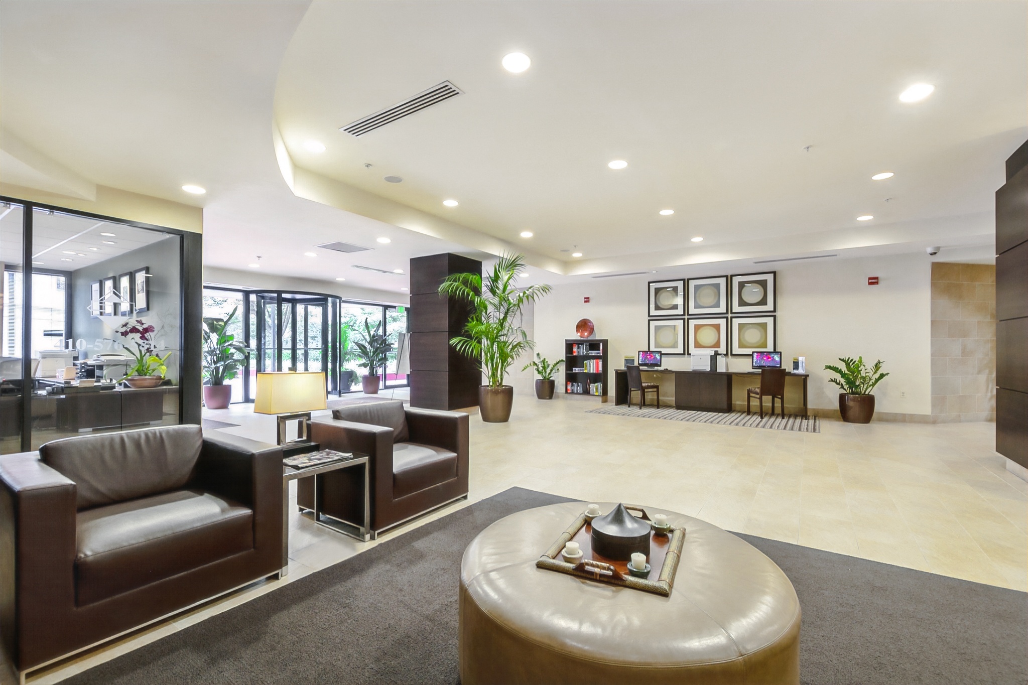 The Apartments at Charles Plaza Image 39