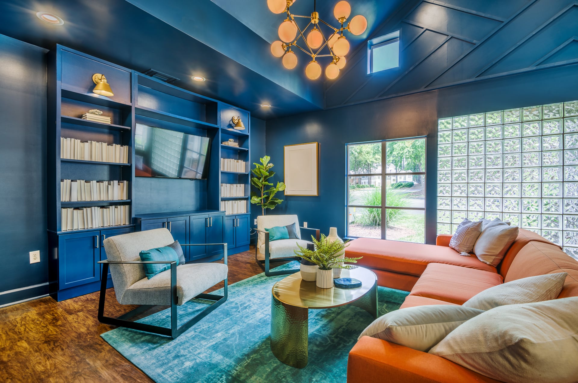 Hawthorne at the Parkway Image 7