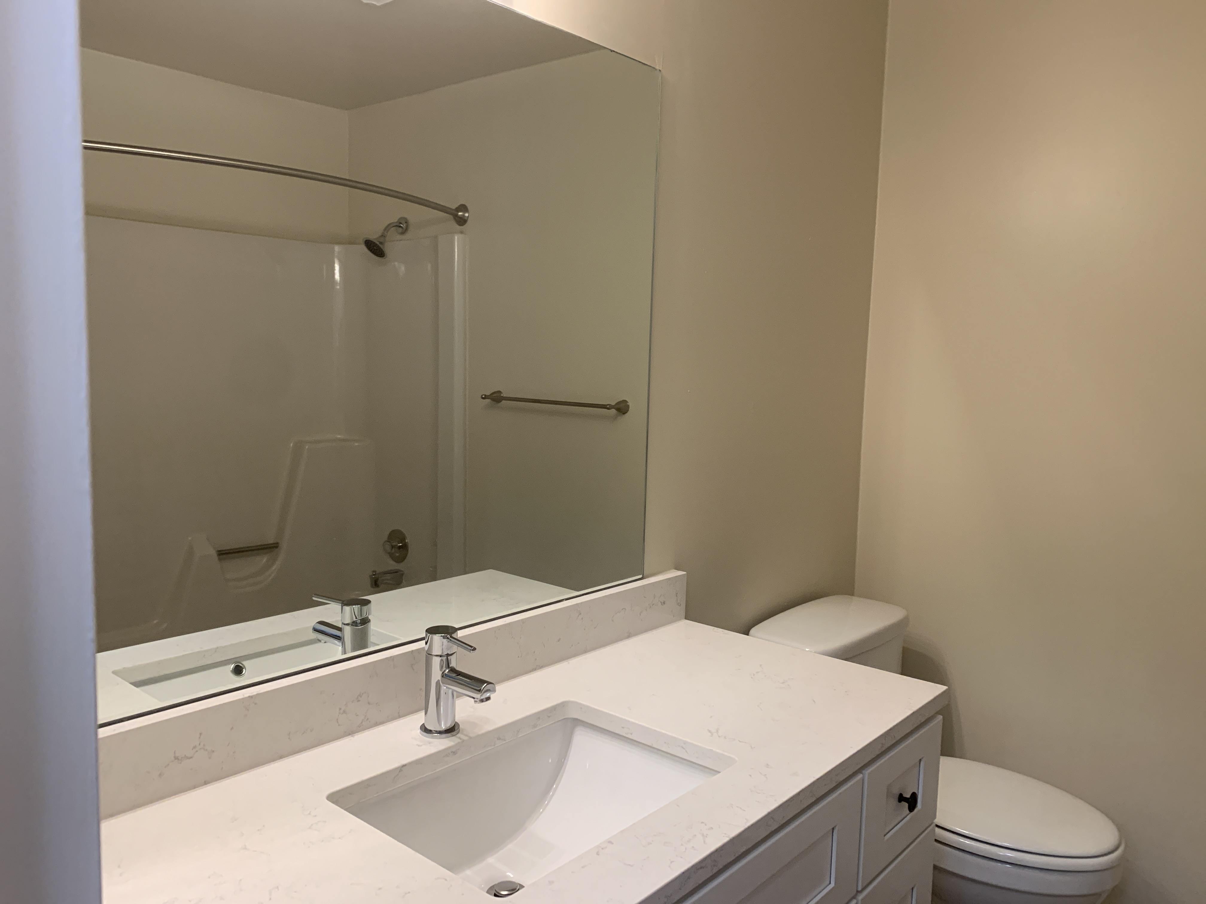 Indian Creek Apartments and Townhomes Image 44