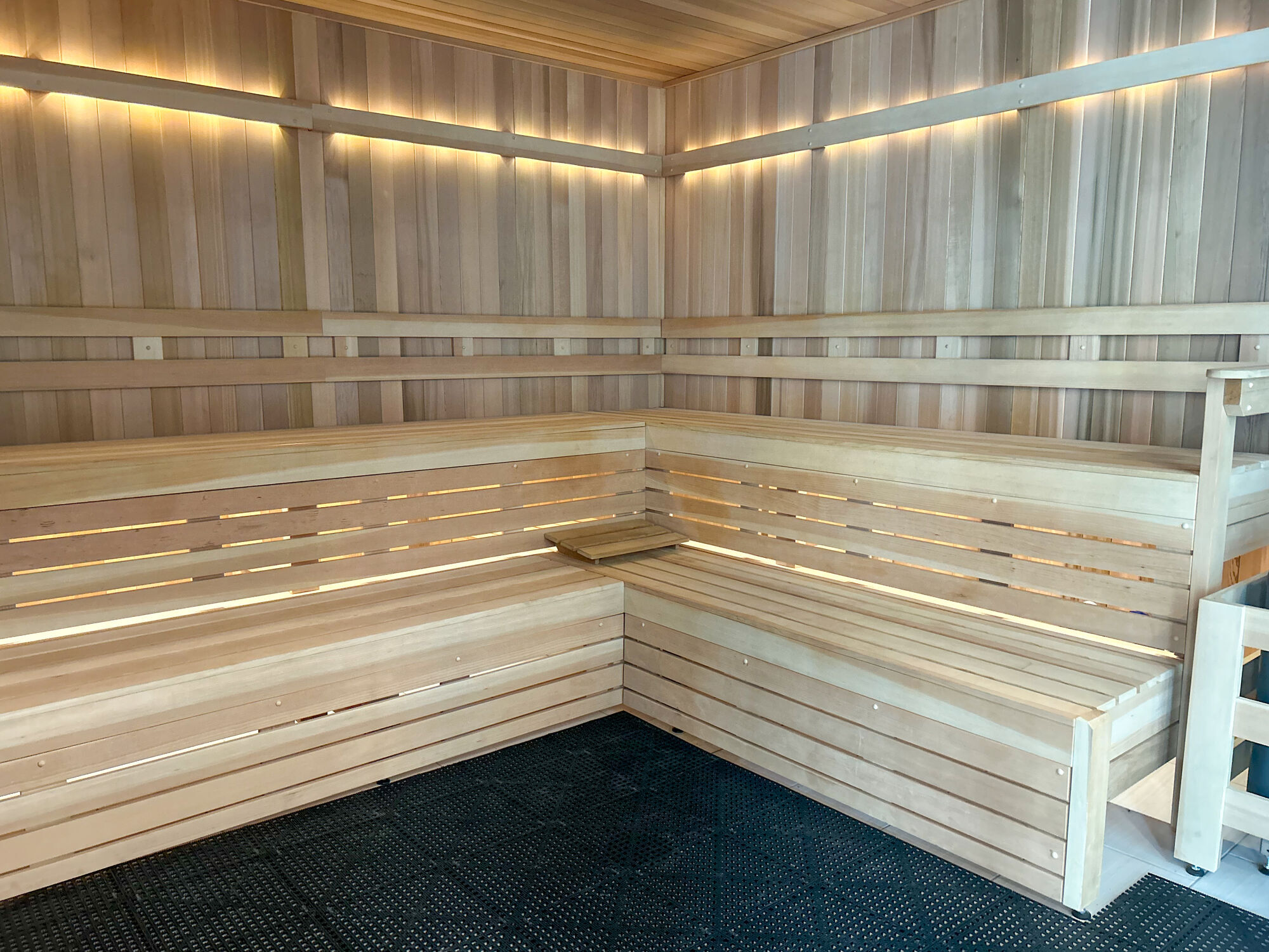 The Lucent at Sunrise Image 12