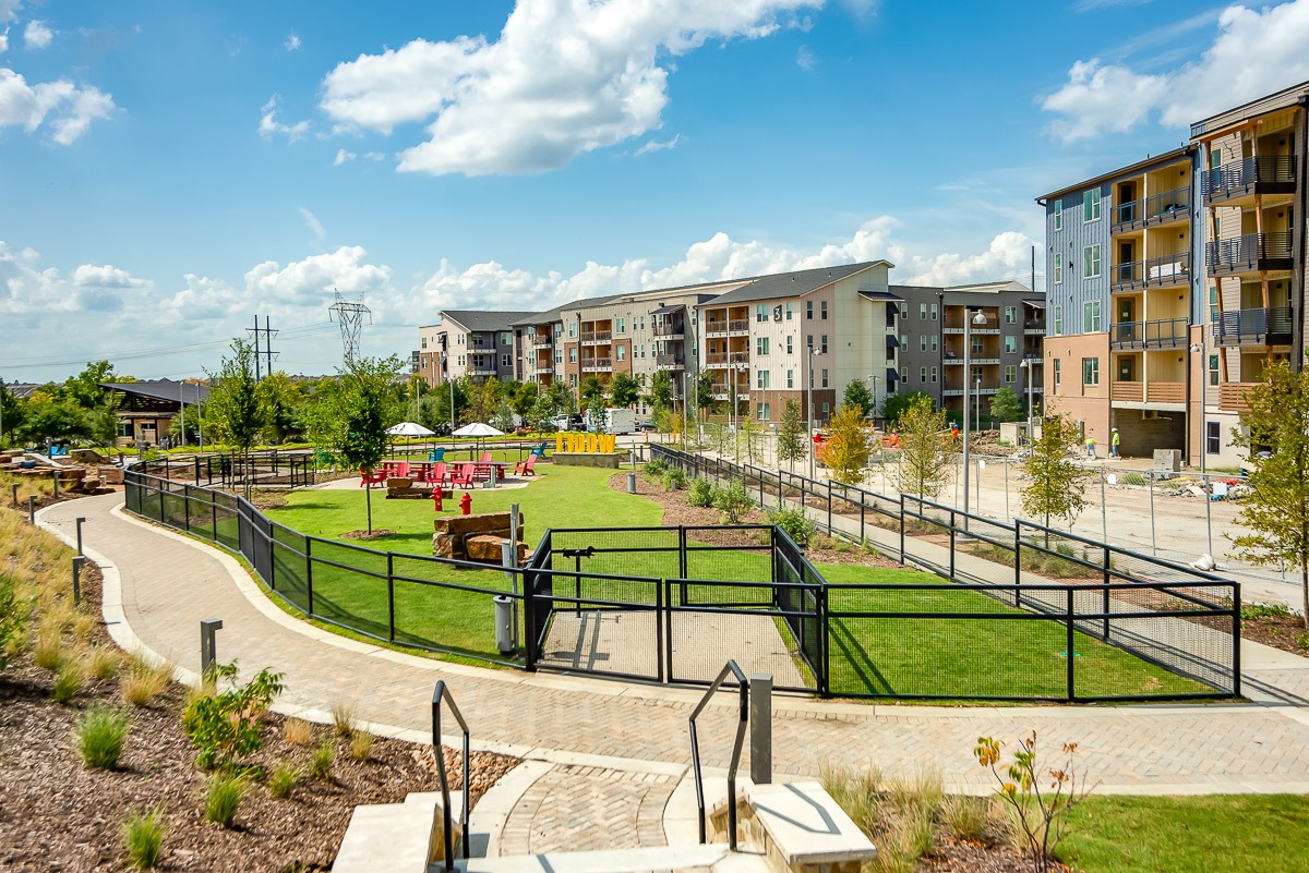 Discovery at The Realm Image 36