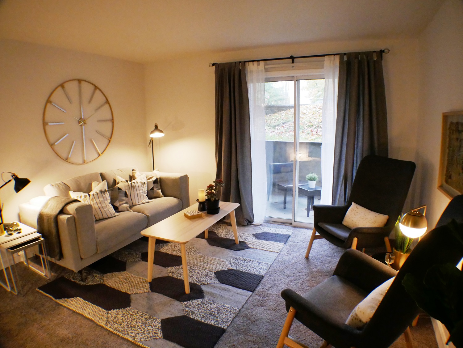 Galbraith Pointe Apartments Image 1