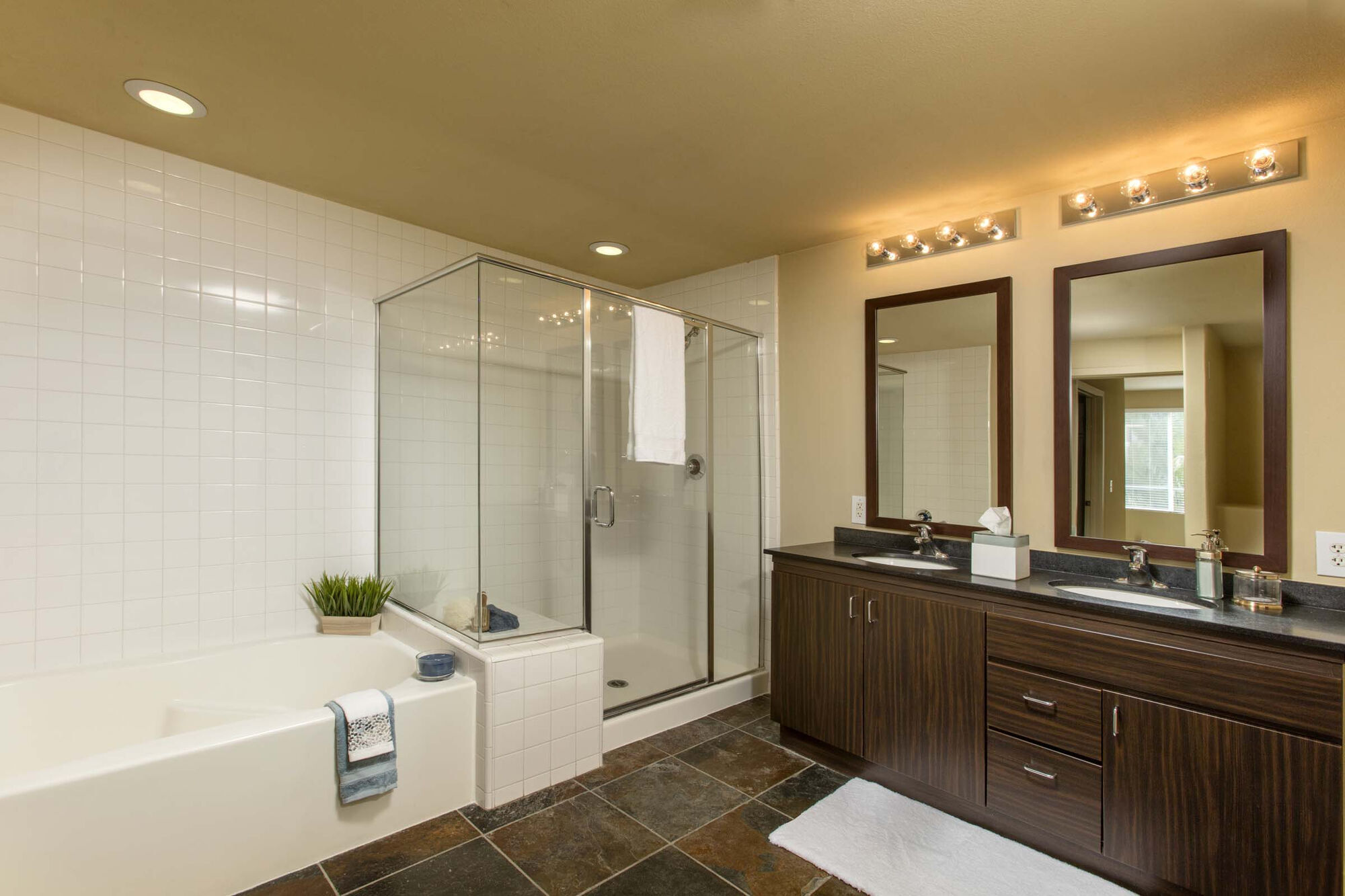 Camden Main And Jamboree Image 31