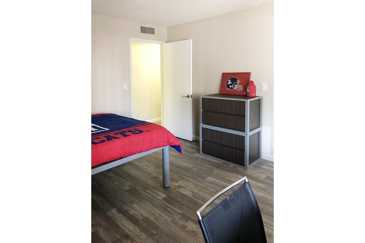 The U at Park Image 6