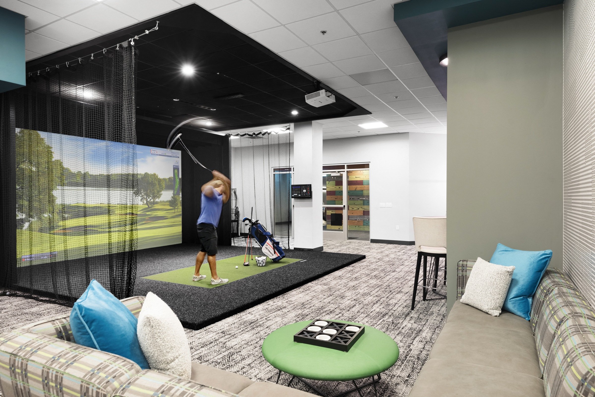 Kellogg Square Image 18