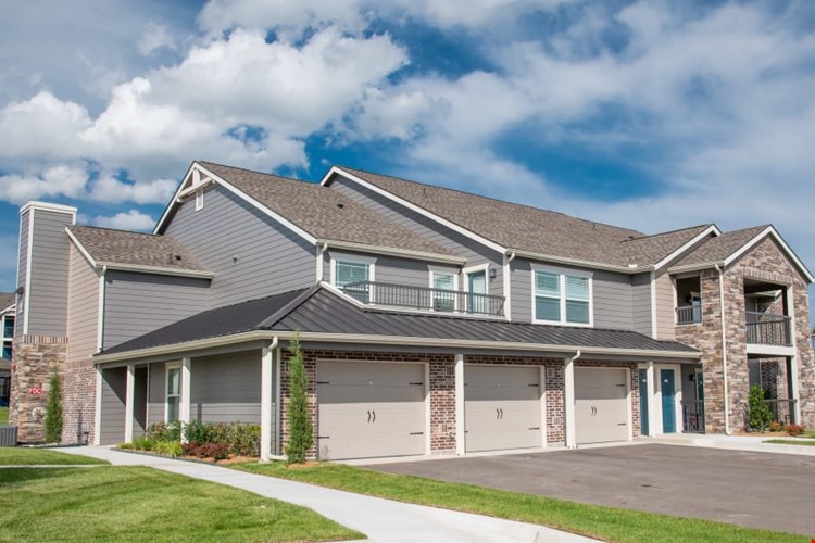 Cottages at Crestview Image 18