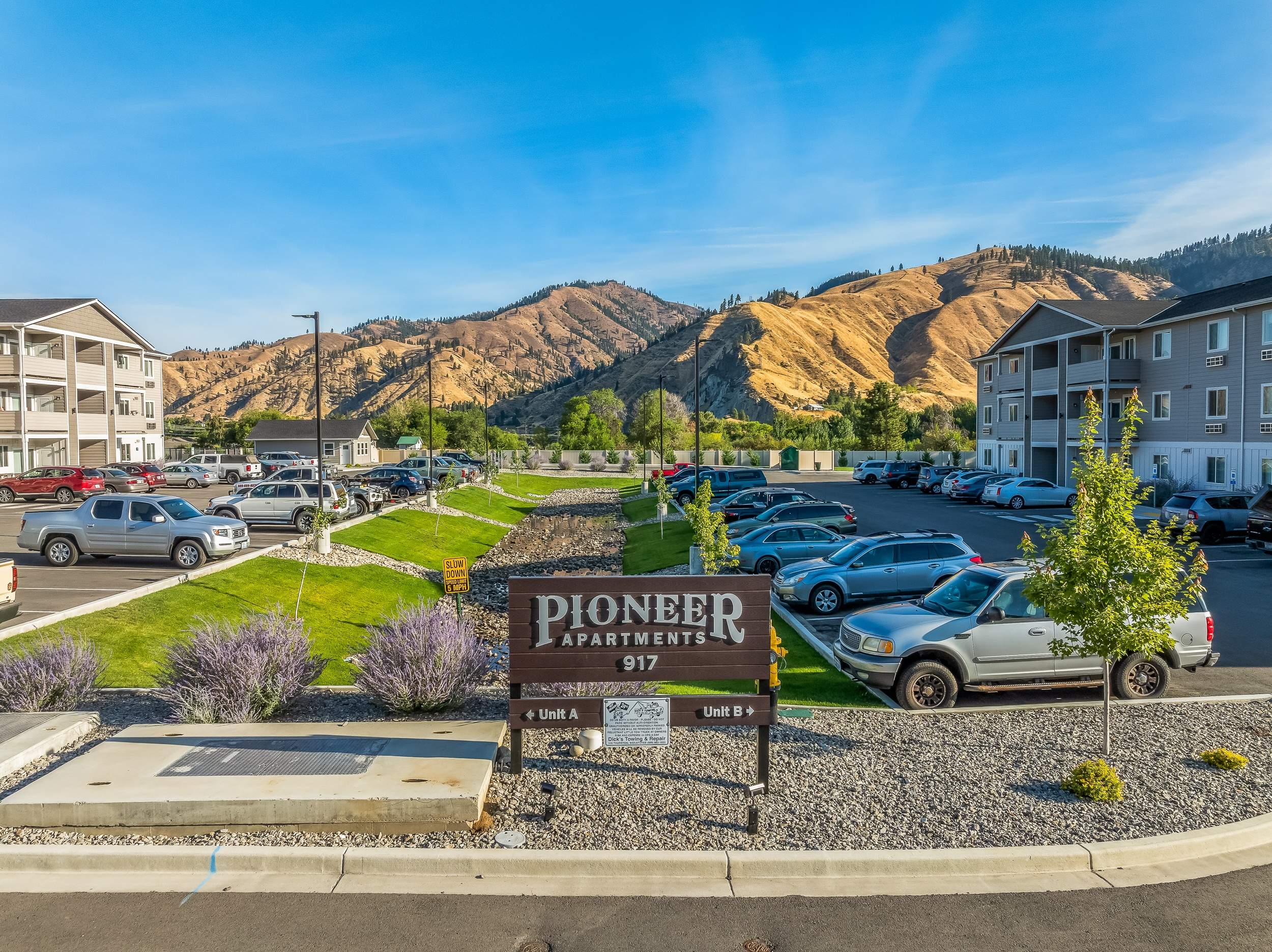 Pioneer Apartments Image 1