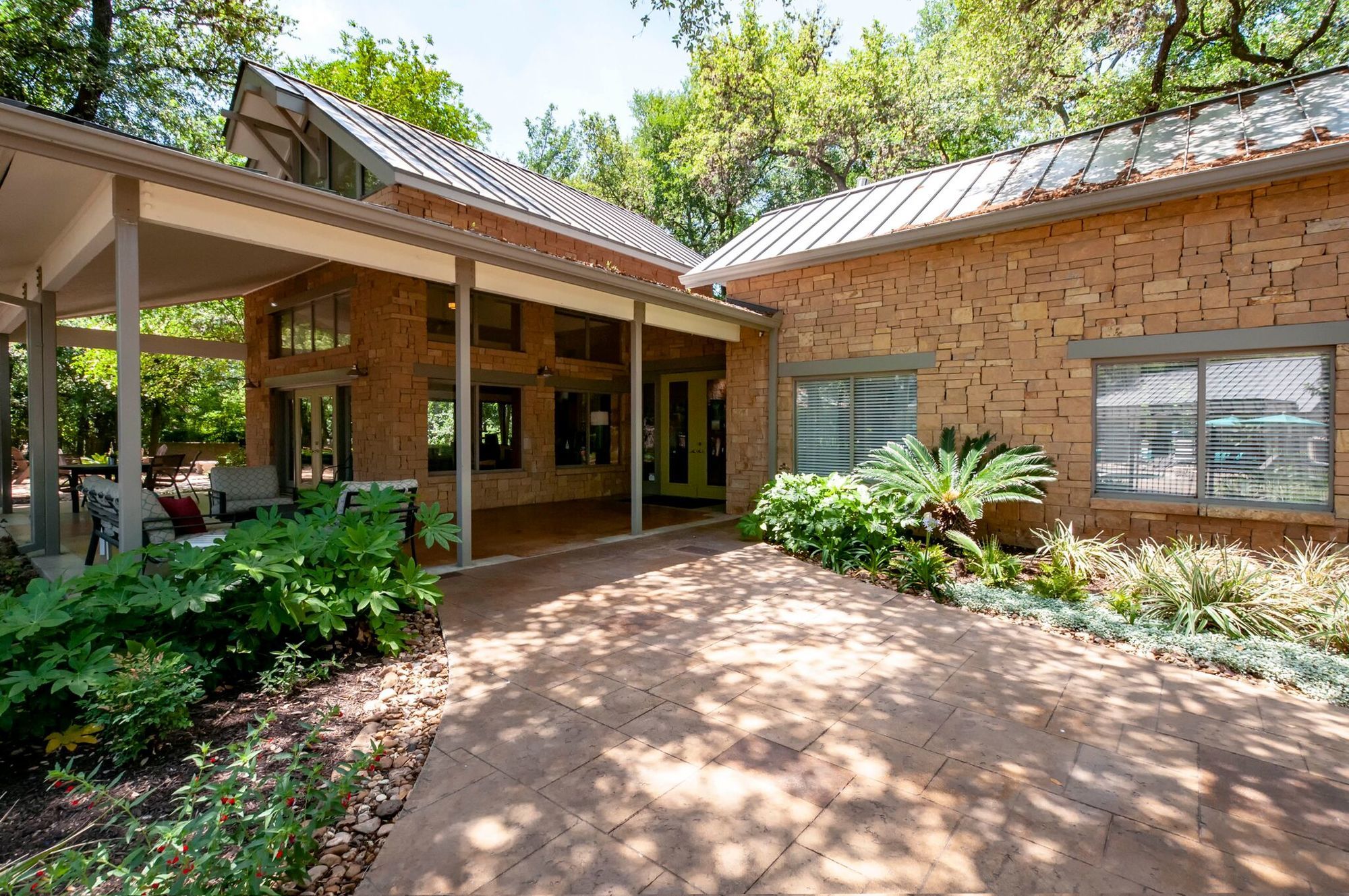 The Niche Apartments Image 18