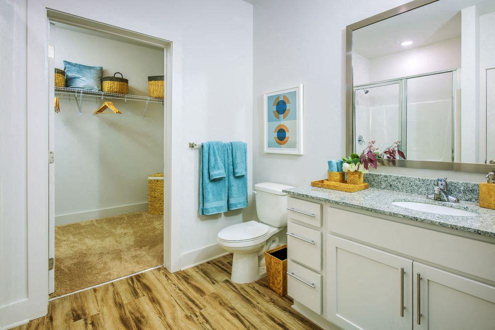 Blu at Northline Image 22