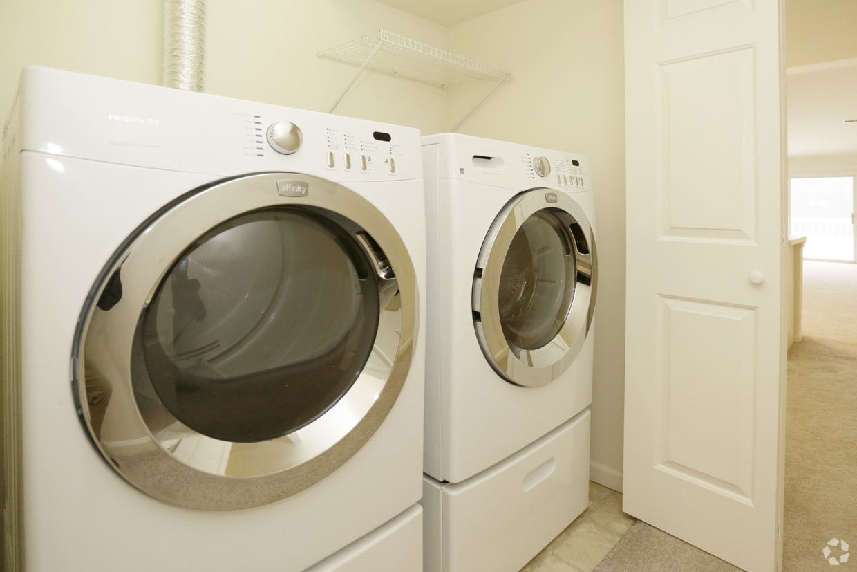 Keystone Lake Apartments Image 14